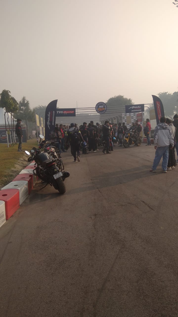ICU Backup at Bike Rally in Noida 2023-12-26 at 8.13.34 PM (3)