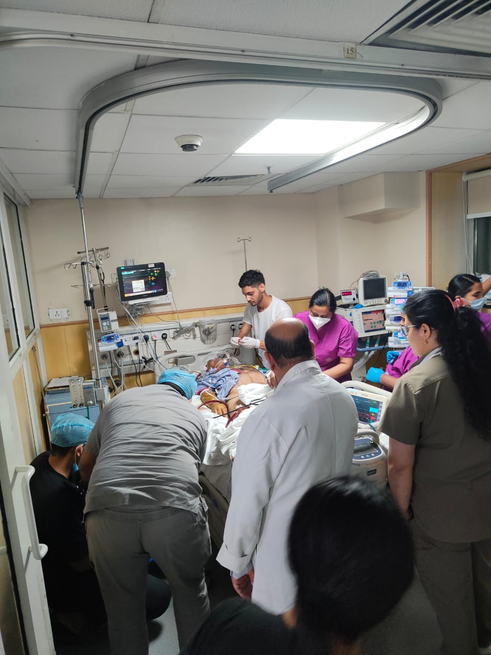 Ecmo Transfer From kanput to delhi Image 2025-06-23 at 11.58.19 AM