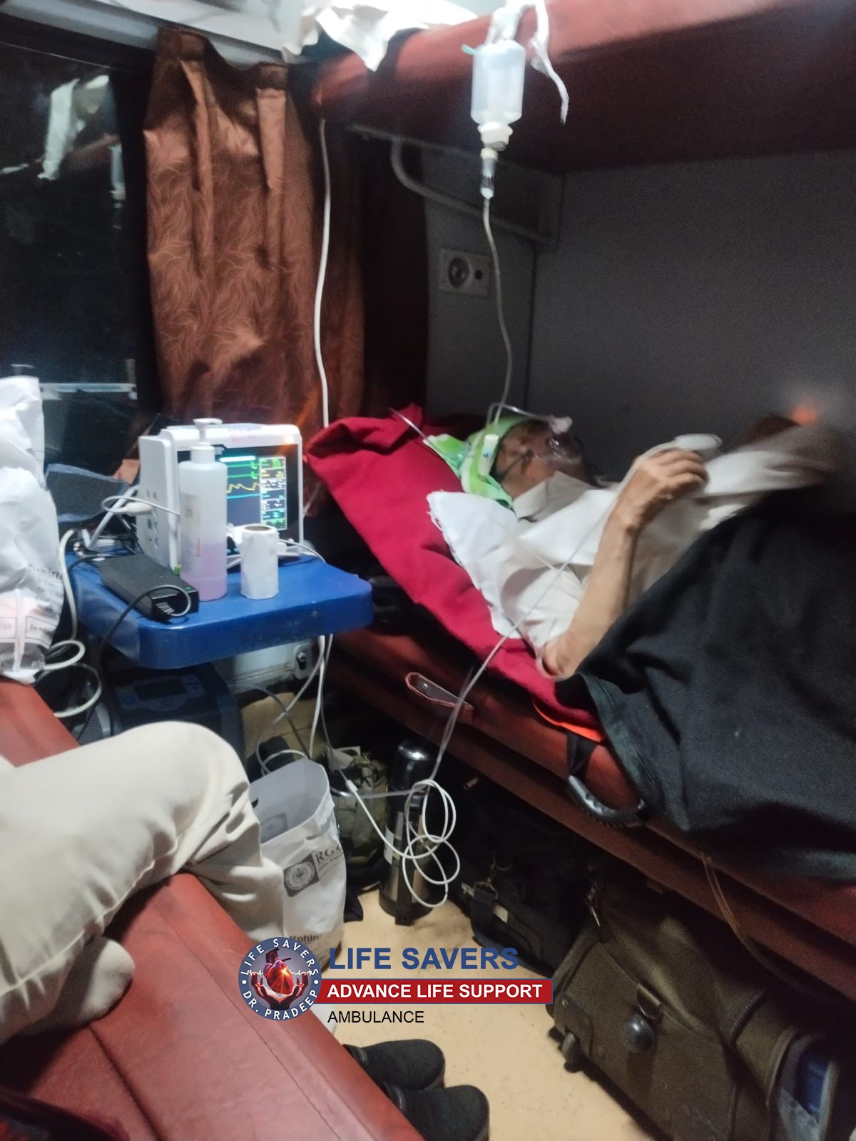 train ambulance delhi to siliguri