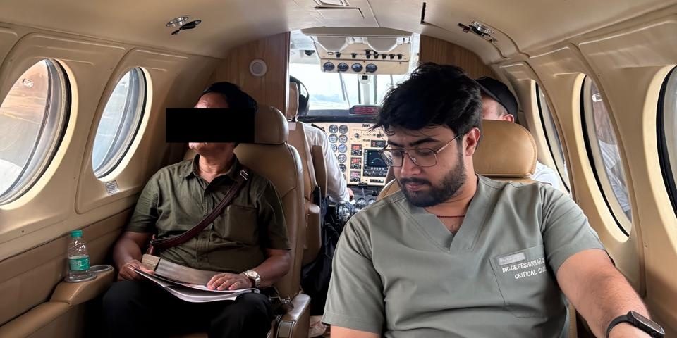 delhi to siliguri complex air ambulance transfer